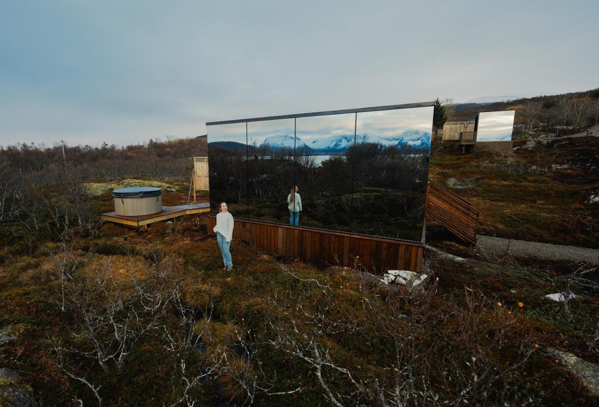 Wonderinn Arctic Utstrand Eksteriør billede